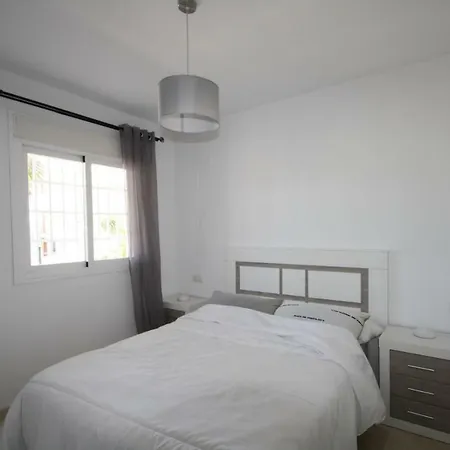 Marina De Casares Suites 147 *